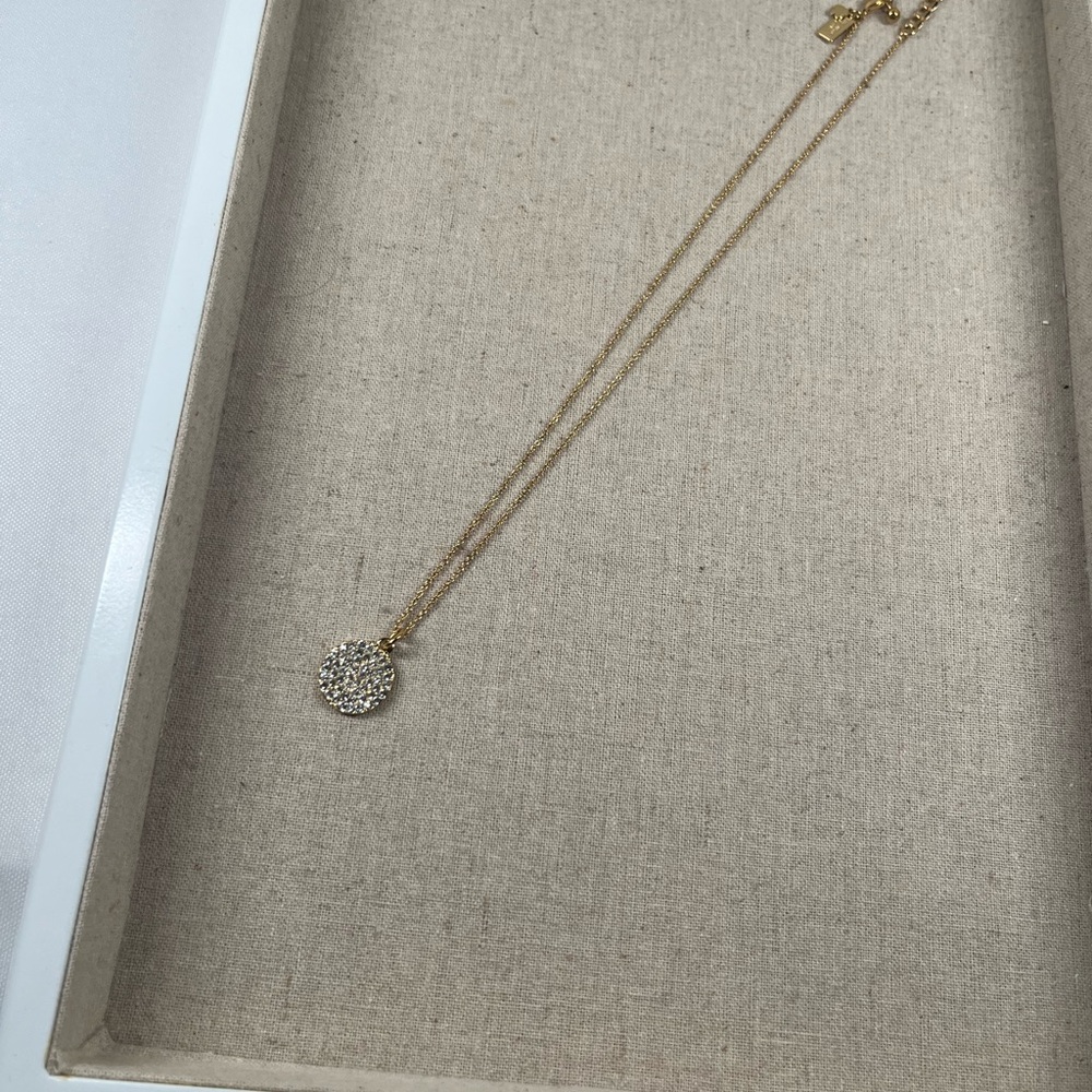 Gold Necklace Elegant Jewelry Piece